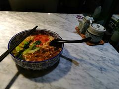 -轻捞慢起面馆(新世界百货店)