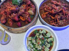-红盔侠小龙虾(海宁银泰店)