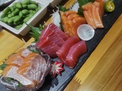 三文鱼腩刺身-立山居酒屋·烧鸟 天妇罗(西北湖店)