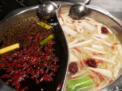 特色鸳鸯锅-三只耳火锅(宽窄巷子店)