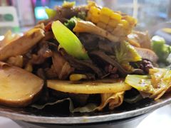 -天天向上素食餐厅(五台山店)