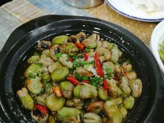 渔家蚕豆-八张桌子(老店)