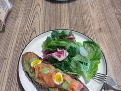 -Common Table · Brunch & Coffee