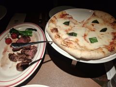 玛格丽特披萨-食间牛排(重庆路万达店)