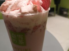 樱花宝藏茶-奈雪的茶(凯德新都心店)