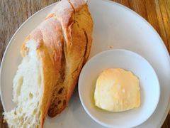 -ROAST coffee & eatery