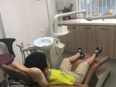 -耀光牙科(南园店)