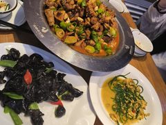 -俭寨大盘鸡·缸子肉·小公鸡·新疆菜(云通店)