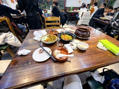 -民间瓦缸煨汤館(嵩山路店)