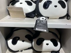 -熊猫屋(宽窄巷子景区店)