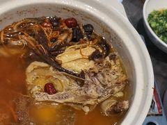 -有红鸡毛店·川菜(建设路店)