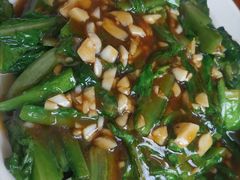 耗油油麦菜-如意香辣鸡架(总店)