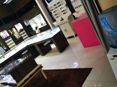-宝岛眼镜(长沙侯家塘店)
