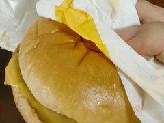 -麦当劳(乳山路店)