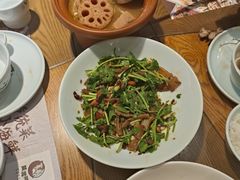 -黄泥岗·地道湖北菜(奥特莱斯店)