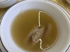 -老东风菜馆·羊肉火锅·海鲜·砂锅粥