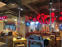 大堂-么肆烤肉·中式自助·烤肉大排档(街道口季佳PAI店)