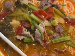 -粉小主·贵州酸汤牛肉粉(南京仙林金鹰店)