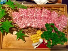 -山川小町·极番烧肉(新地假日广场店)