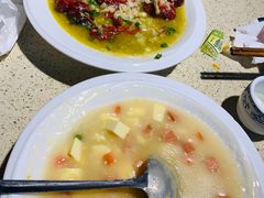 -休记光头香辣蟹干锅店(衣冠庙店)