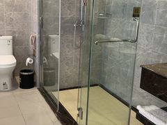 -上海怡沁园度假酒店