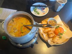 -大头虾越式风味餐厅(光明广场店)