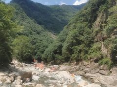 -雅鲁激流探险漂流