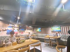 大堂-吴草鸡爪오초닭발韩食堂(融恒盈嘉中心店)