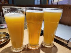 自酿扎啤-街角等你.大连海鲜烧烤.经典铁板海鲜串(西安路店)