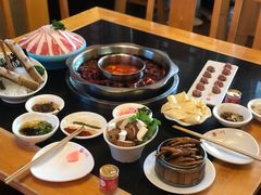 -一斗火锅·招财羊毛肚(北温泉九号店)