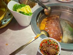 -三头牛·潮汕牛肉生蚝火锅 (夏湾店)
