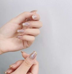 -苏彩·皮肤管理美甲美睫