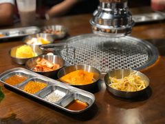 小菜碳生菜无限量-·缸桶屋·韩式牛肋条自助烤肉(西湖D11店)