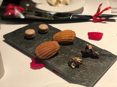 -AZUR聚(香格里拉饭店)