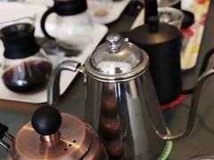 -菩提树咖啡馆日咖晚酒(龙湖店)