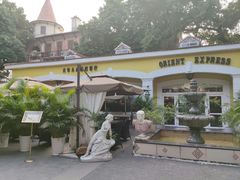 -火车头法国西餐厅