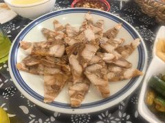 -八两八金·莱芜特色炒鸡(市南漳浦路店)