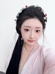 -一揽芳华汉服旗袍体验馆(拙政园店)