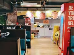 -牛小嫩串串火锅(老国贸总店)