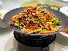 -胖大嫂渔家排档(半边山店)