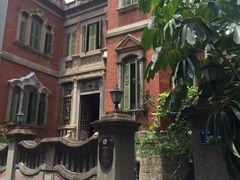 -杨桃院子咖啡吧(中华红墨店)