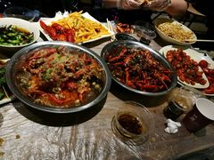 -巴厘龙虾·榜首油焖大虾(音乐学院·沿江酒馆店)