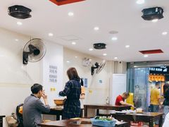 大堂-威邵鸡煲(西华路总店)