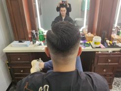 -595barbershop美式油头