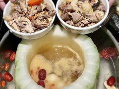 -得意咚瓜·顺德鱼生·冬瓜火锅(深圳首店)