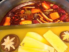 红颜花胶鸡锅-湊湊火锅·茶憩(新中关购物中心店)