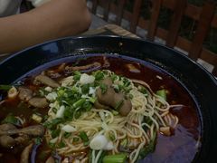 -一点一线重庆小面(重庆创意公园店)