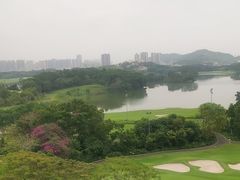 -深圳隐秀山居酒店