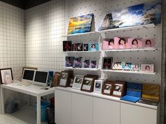 -方快照相馆(宝山龙湖天街店)
