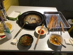 -钢管厂五区小郡肝串串香(奥克斯广场锦城万达店)